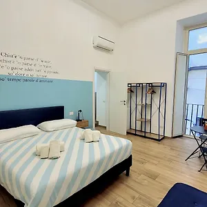 Affittacamere Le Stanze Del Poeta Libero Bovio, Napoli