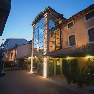 Bed & Breakfast Residenze L'uncinaia House Perugia