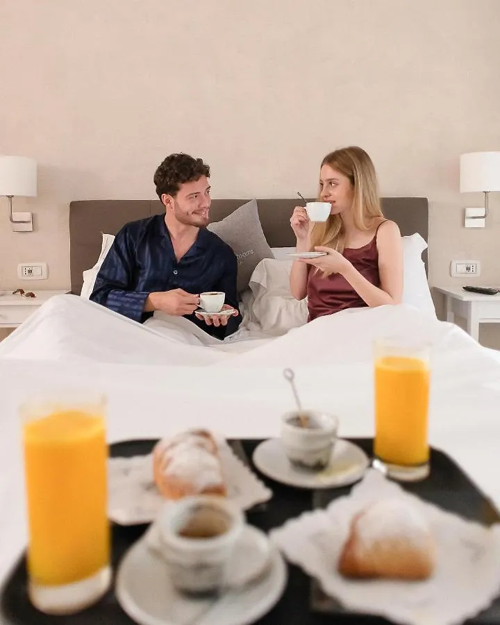 נאפולי Prestige Rooms Chiaia Hotel